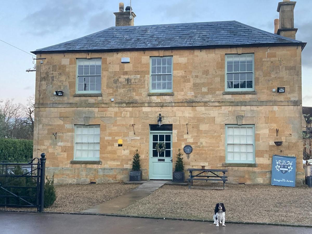 Hotel The Seagrave Arms 4*